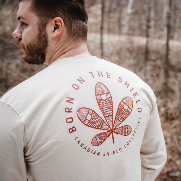 BORN ON THE SHIELD - SNOWSHOE MAPLE LEAF - Logo on Back (Unisex - multiple colurs)